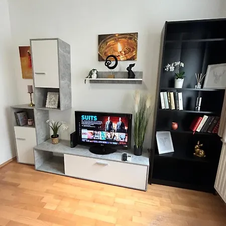 Apartment Danube Dwelling Akacfa 26 - Private Indoor Garage Budapest